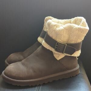 UGG Australia Cassidee Ankle Boots Brown Leather Beige Cable Knit Cuff Size 8